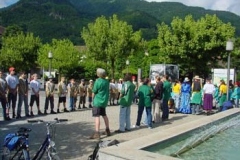 2004